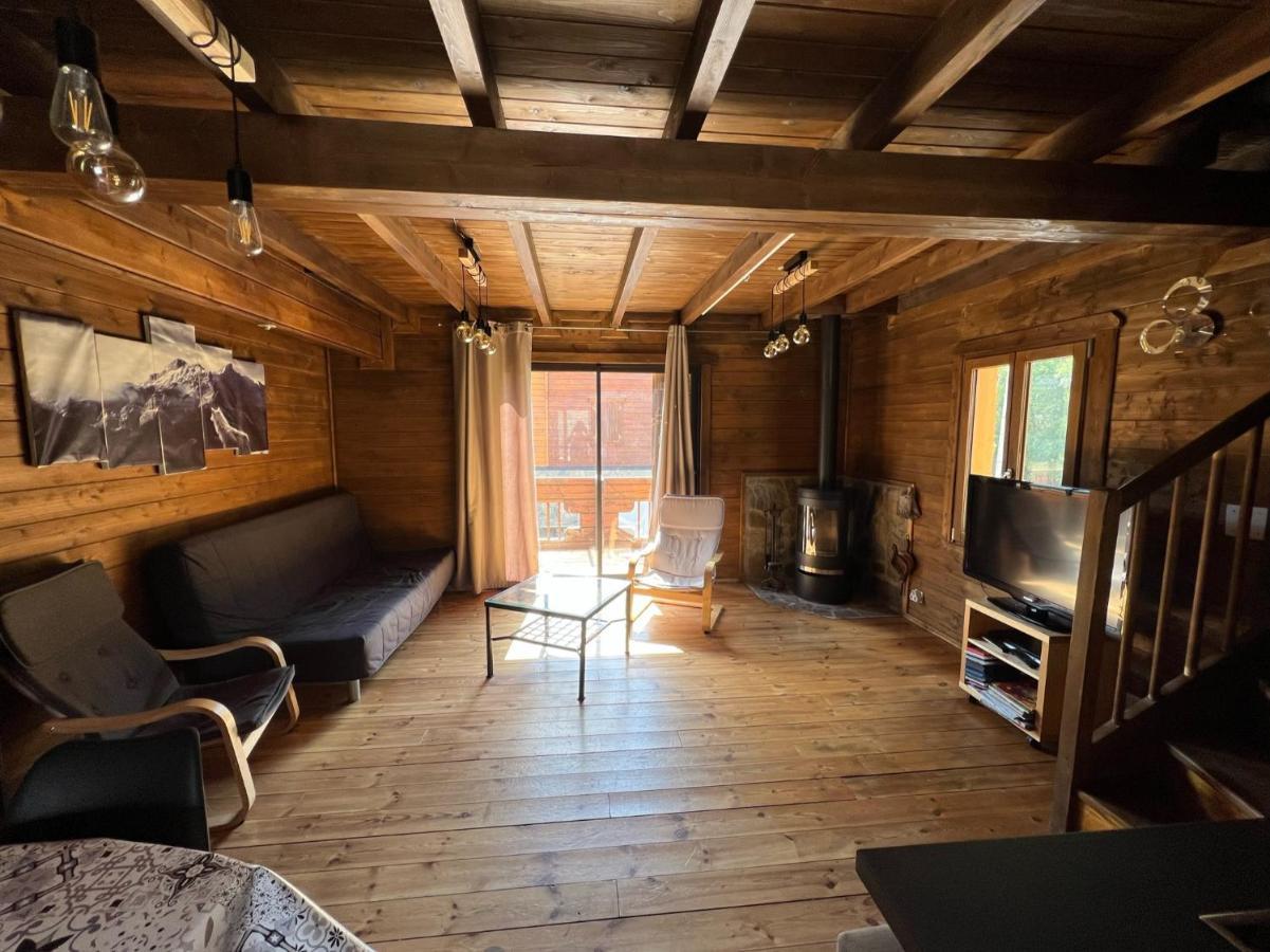 Chalet 6A Dans Les Pyrenees Proche D'Andorre LʼHospitalet-près-lʼAndorre Exterior foto